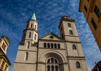 Johanniskirche / Kostel sv. Jana Křtitele