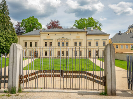 Palác Liebieg / Palast Liebieg