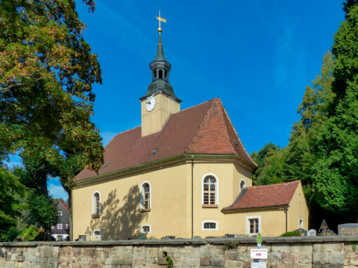 Dorfkirche / Kostel Lückendorf